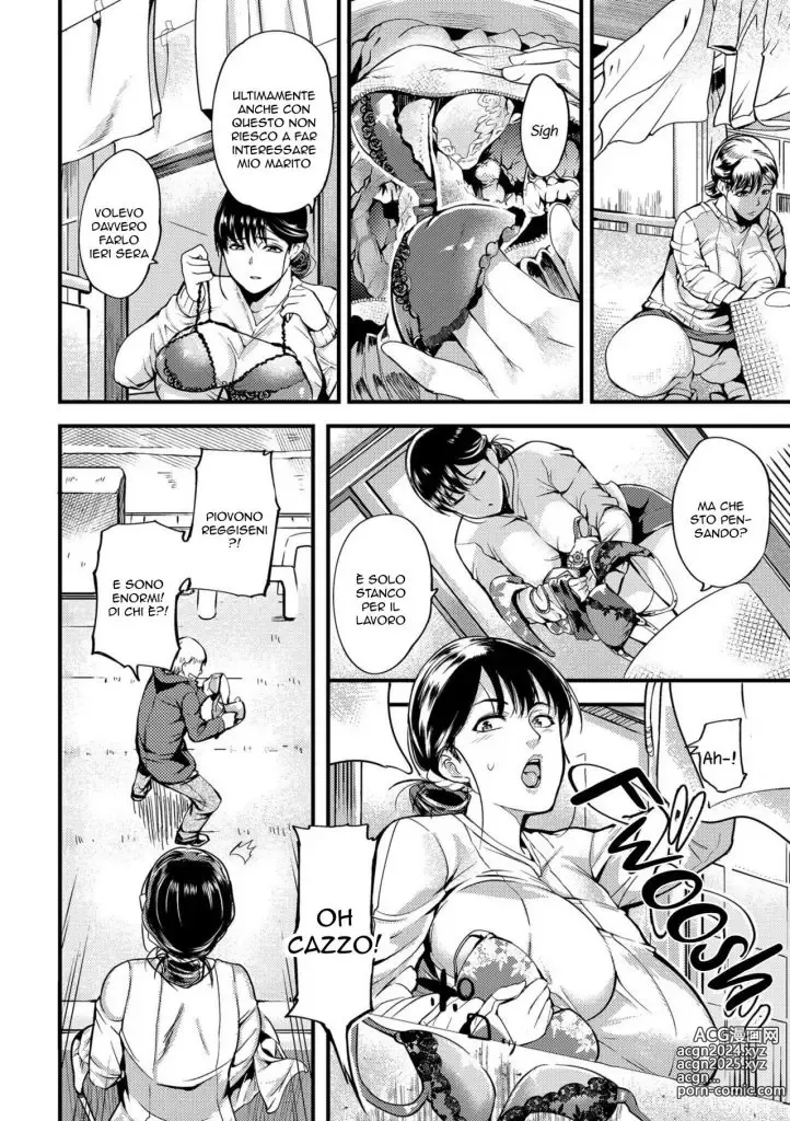 Page 2 of manga Piovono Reggiseni