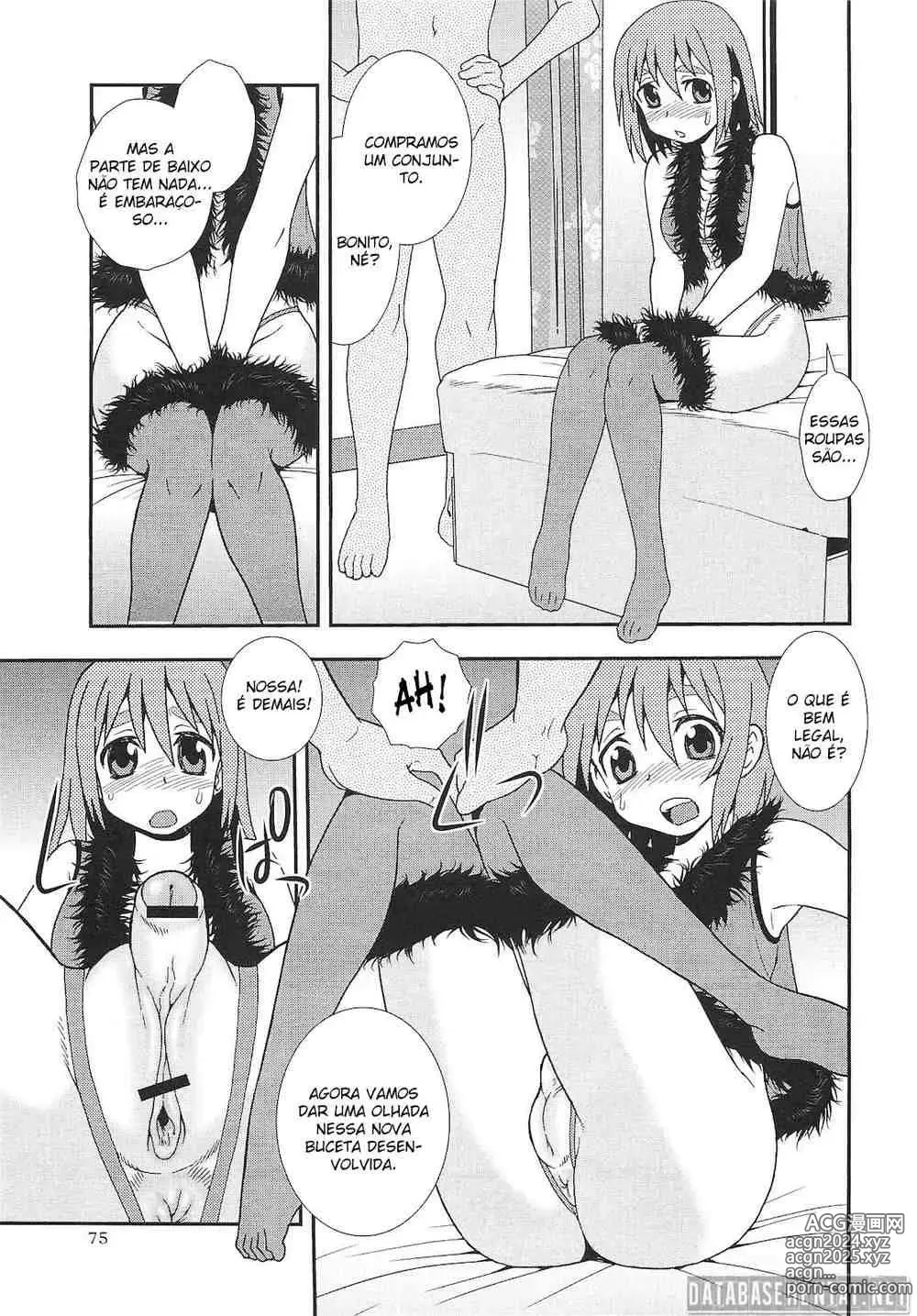 Page 11 of manga Colegial virando mulher testando com os colegas